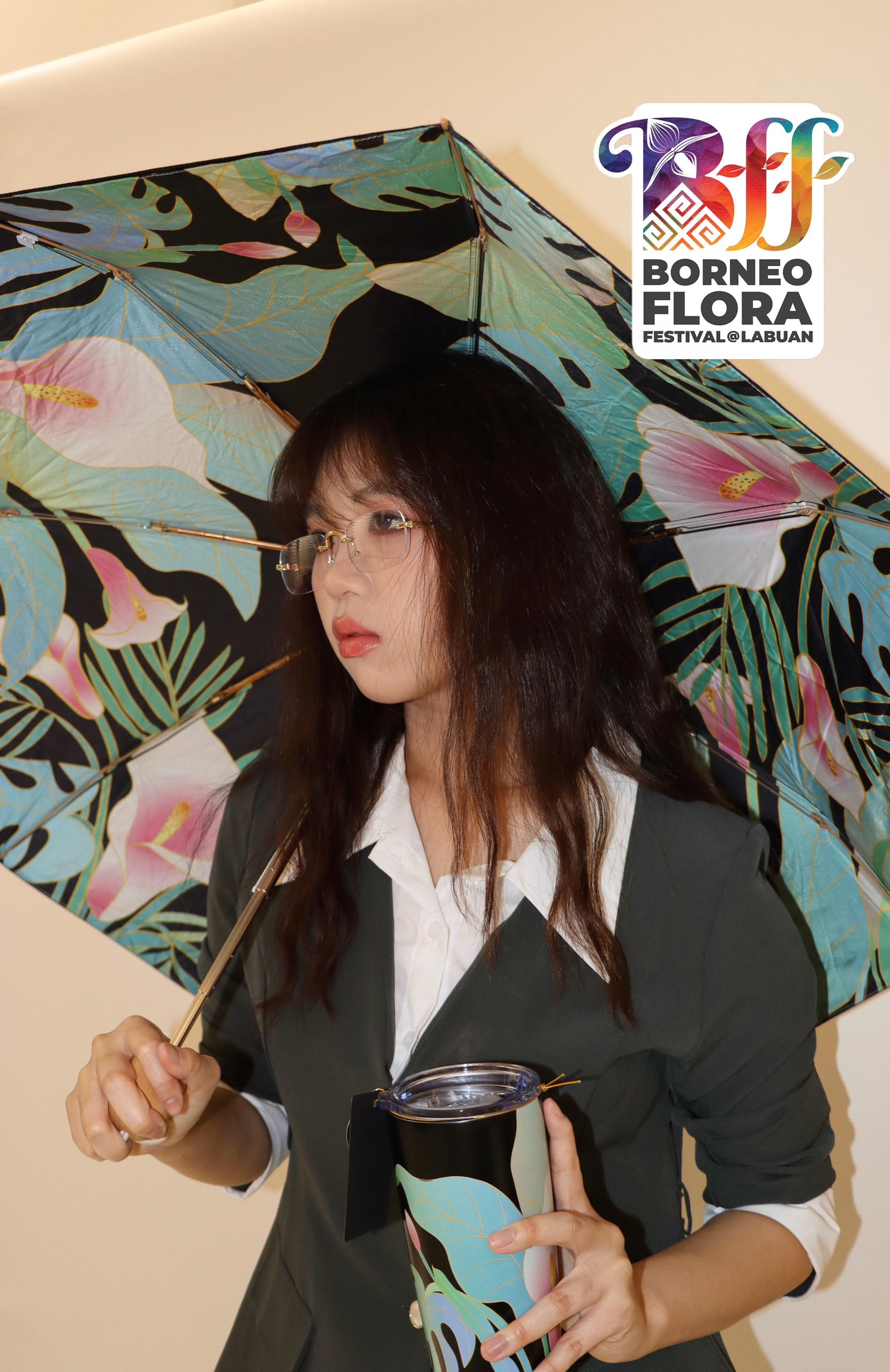 BFF Exclusive Umbrella Pearl Lily Edition 42